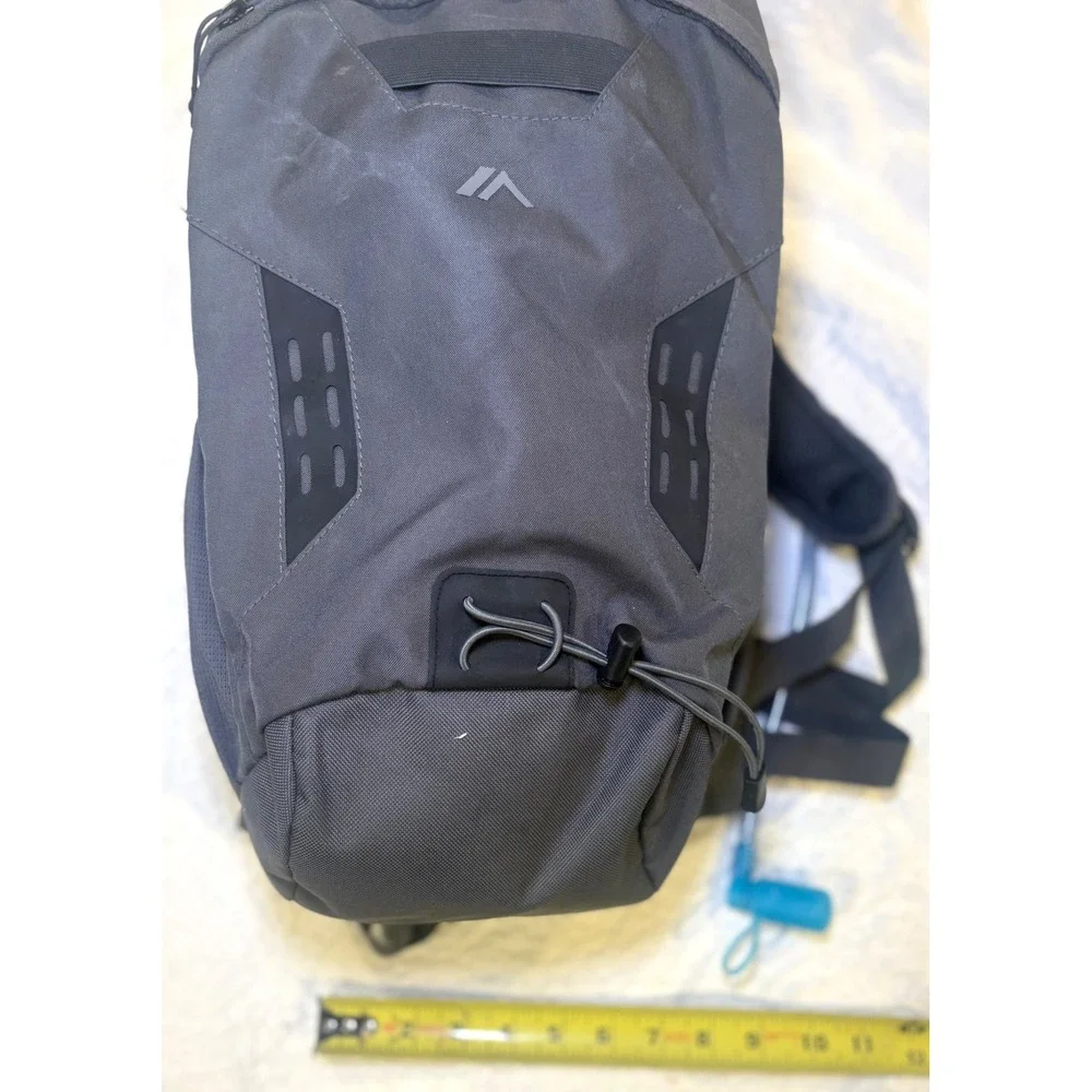 Quest Hydration Backpack Gray Hiking Daypack with Water Reservoir Bladder